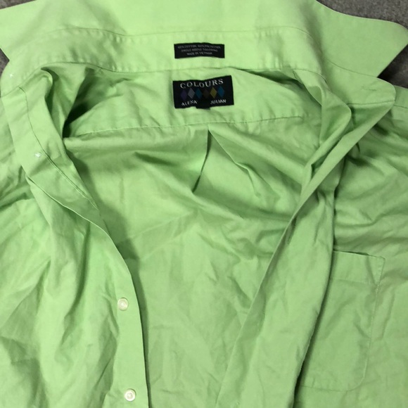 Men’s button up dress shirt - Picture 2 of 4